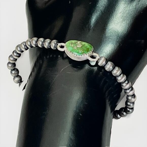 Native American Sterling Silver Pearl & Emerald Valley Turquoise Navajo Bracelet - Picture 7 of 13